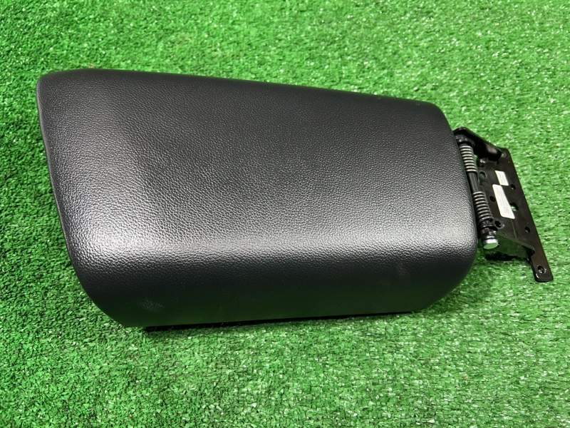 Підлокітник