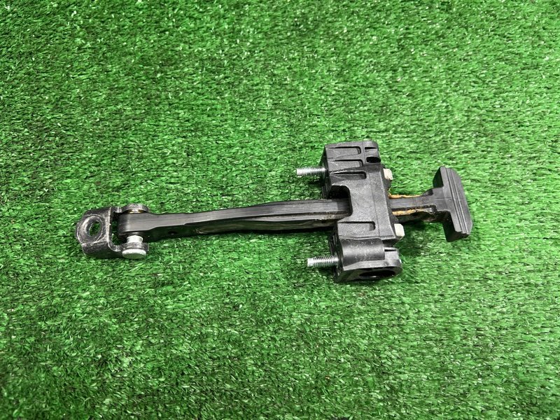 Обмежувач дверей